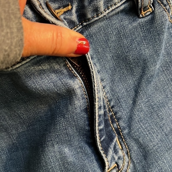 LANE BRYANT Curvy Fit High Rise Boot Medium Denim Jeans, Size 15 Long, EUC. - Picture 4 of 7